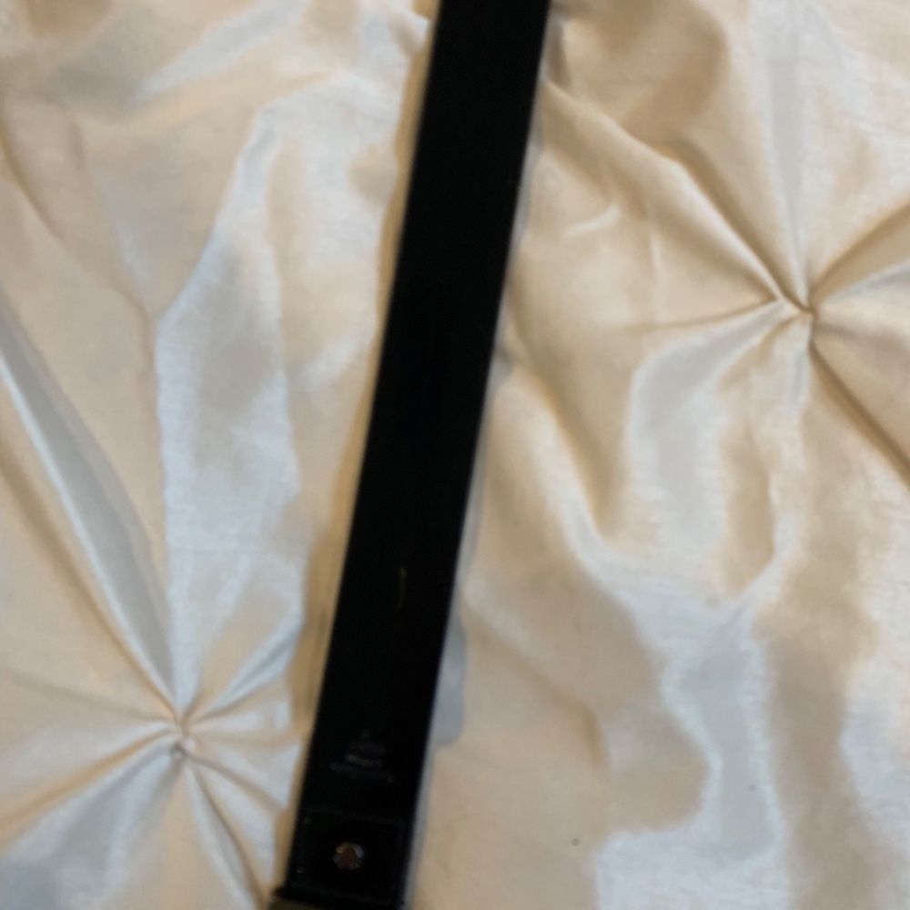 Calvin Klein Gray Logo/Black Patent Reversible Belt sz S - Picture 4 of 4